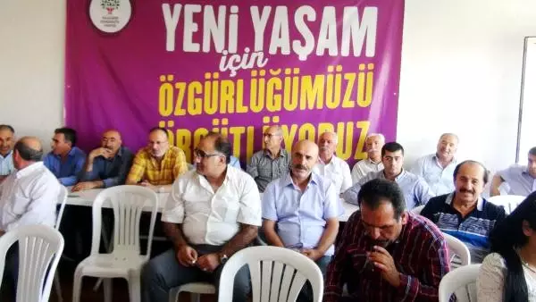 Hdp'li Doğan: Hdp'nin Elini Sıkmayanlar Kan İsteyenlerdir Hdp'li Doğan: Hdp'nin Elini Sıkmayanlar Kan İsteyenlerdir