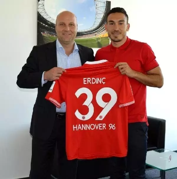 Mevlüt Erdinç: Türkiye'den Transfer Teklifi Almadım