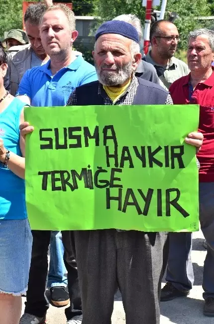 Çatalağzı'nda Termik Santral Protestosu Çatalağzı'nda Termik Santral Protestosu