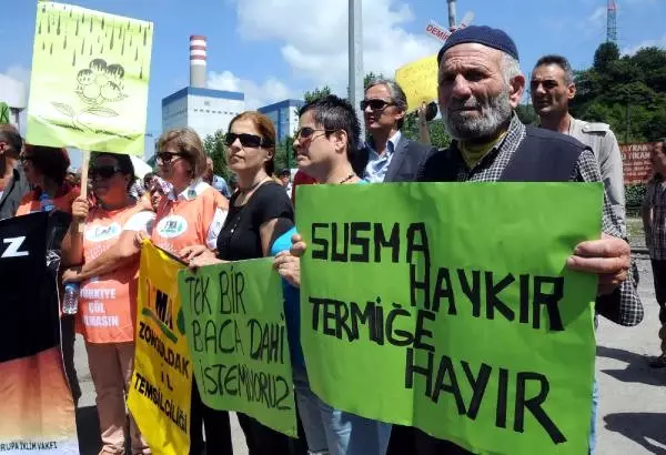 Çatalağzı'nda Termik Santral Protestosu Çatalağzı'nda Termik Santral Protestosu
