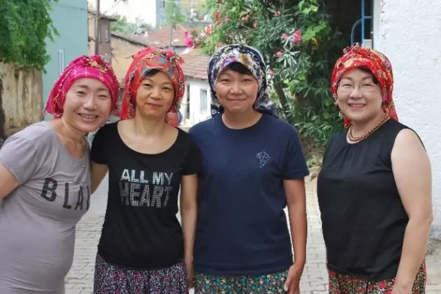 Japon Kadınların İğne Oyası Aşkı Japon Kadınların İğne Oyası Aşkı