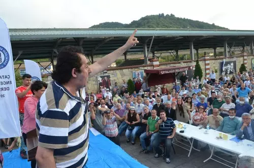 Termik Santralle İlgili Halk Toplantısında Sert Tartışmalar Termik Santralle İlgili Halk Toplantısında Sert Tartışmalar