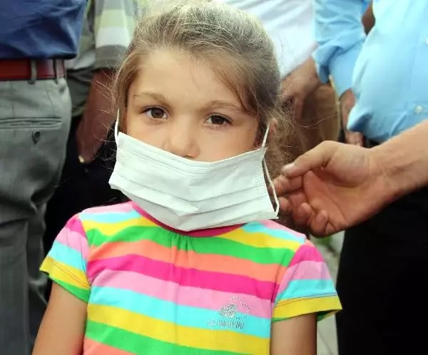 Termik Santral Toplantısında Maskeli Tepki Termik Santral Toplantısında Maskeli Tepki