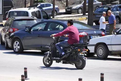 Elektrikli Bisikletler İçin Trafik Denetimi Başladı Elektrikli Bisikletler İçin Trafik Denetimi Başladı