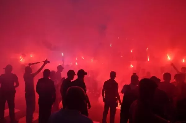 Trabzonspor'a Olaylı Karşılama Trabzonspor'a Olaylı Karşılama