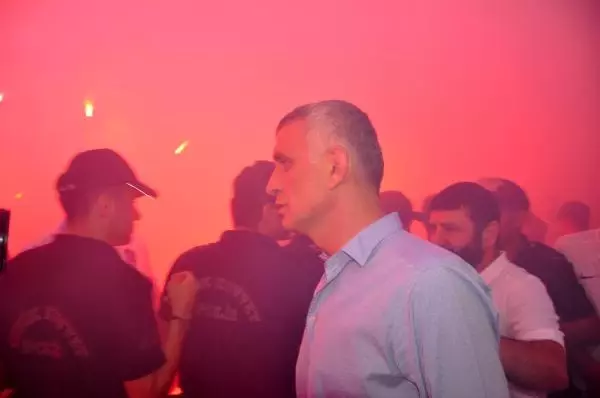Trabzonspor'a Olaylı Karşılama Trabzonspor'a Olaylı Karşılama