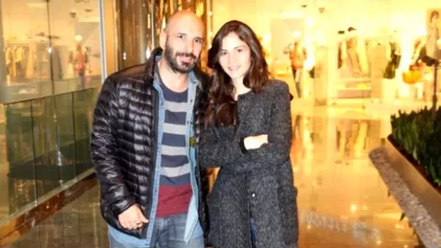 Gripin'in Solisti, Derya Beşerler ile Evlenme Kararı Aldı Gripin'in Solisti, Derya Beşerler ile Evlenme Kararı Aldı