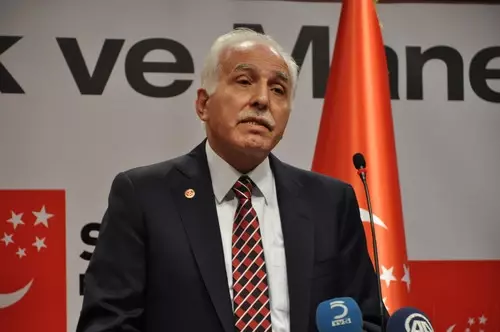 Kamalak: İncirlik Üssü'nün Açılması Tarihi Bir Hata Kamalak: İncirlik Üssü'nün Açılması Tarihi Bir Hata