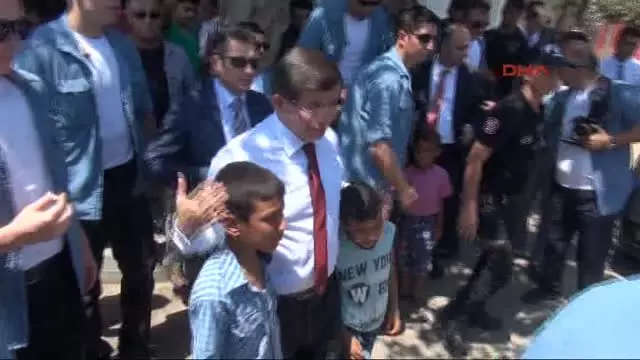 Kilis Başbakan Davutoğlu ve Genelkurmay Başkanı Özel, Suriye Sınırında 1-