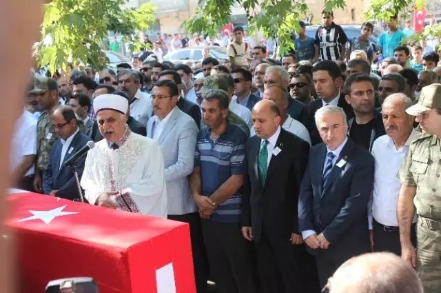 Şehit Piyade Onbaşı Barış Aybek, Son Yolculuğuna Uğurlandı