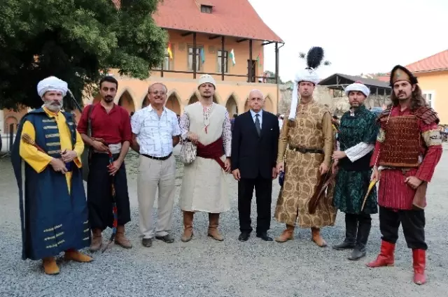 Macaristan'daki Osmanlı Festivali Büyük İlgi Gördü Macaristan'daki Osmanlı Festivali Büyük İlgi Gördü