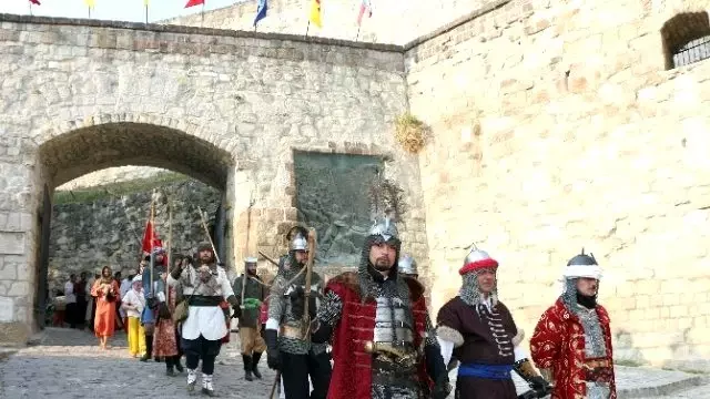 Macaristan'daki Osmanlı Festivali Büyük İlgi Gördü Macaristan'daki Osmanlı Festivali Büyük İlgi Gördü