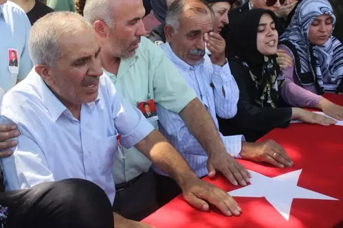 Turhal Şehidini Uğurladı