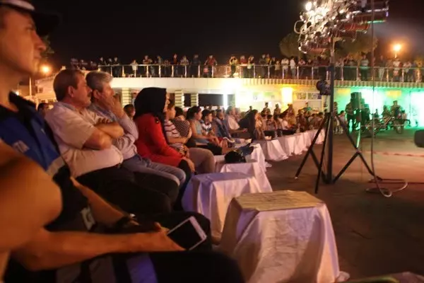 Çanakkale Şehadet' Alaşehirlileri Büyüledi Çanakkale Şehadet' Alaşehirlileri Büyüledi