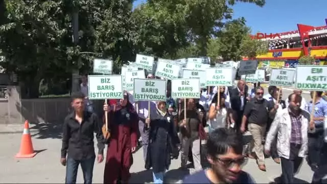Van'da Barış Yürüyüşü Van'da Barış Yürüyüşü