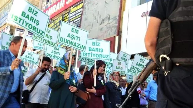 Van'da Barış Yürüyüşü Van'da Barış Yürüyüşü