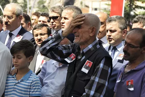 Şehit Jandarma Teğmen Turan, Gözyaşları Arasında Toprağa Verildi