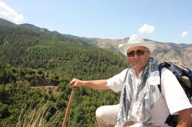 Oltu'da Doğa Yürüyüşleri Sürüyor
