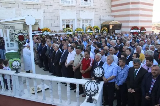 Bakan Feridun Bilgin'in Acı Günü Bakan Feridun Bilgin'in Acı Günü