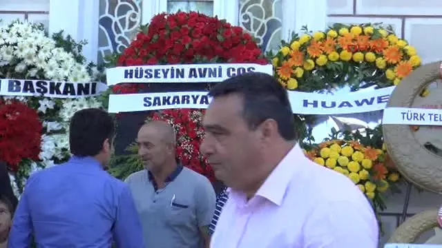 Sakarya - Ulaştırma Bakanı Bilgin Bir Günde İki Ayrı Acı Yaşadı