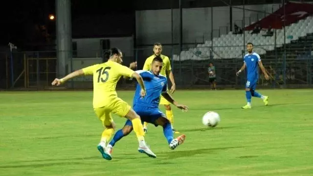 Fethiyespor Sahaya İndi Fethiyespor Sahaya İndi