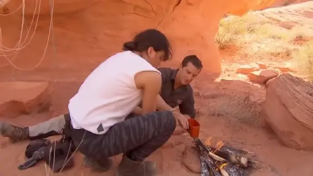 Obama, Maceracı Grylls ile Alaska'da Üç Gün Geçirecek Obama, Maceracı Grylls ile Alaska'da Üç Gün Geçirecek
