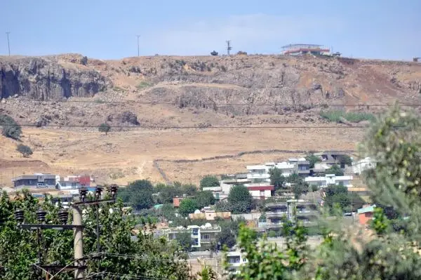 Sokağa Çıkma Yasağı Uygulanan Cizre'de Büyük Operasyon! Sokağa Çıkma Yasağı Uygulanan Cizre'de Büyük Operasyon!