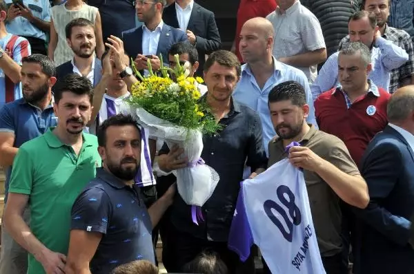 Trabzonspor'dan Hopa'ya Moral Ziyareti Trabzonspor'dan Hopa'ya Moral Ziyareti