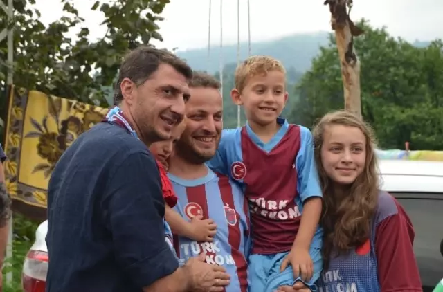 Trabzonspor Kafilesi Sel Bölgesinde