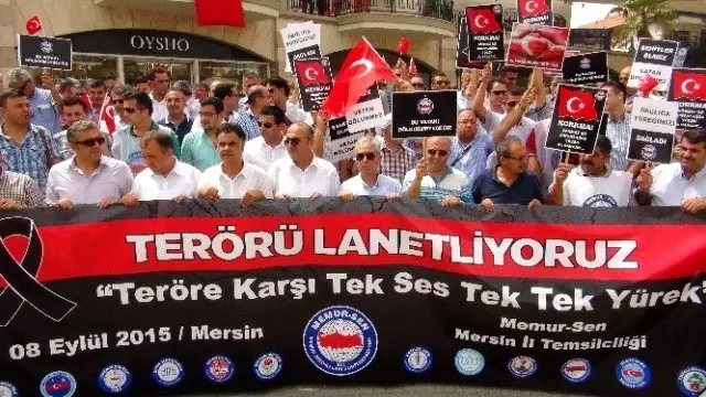 Mersin'de Memur-sen Terör Saldırılarını Protesto Etti