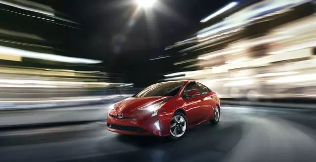 2016 Toyota Prius Karşınızda