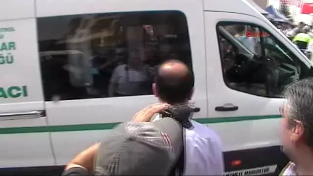 Kahramanmaraş Şehit Başkomiser Parlak, Kahramanmaraş'ta Son Yolculuğuna Uğurlandı 2- Kahramanmaraş Şehit Başkomiser Parlak, Kahramanmaraş'ta Son Yolculuğuna Uğurlandı 2-