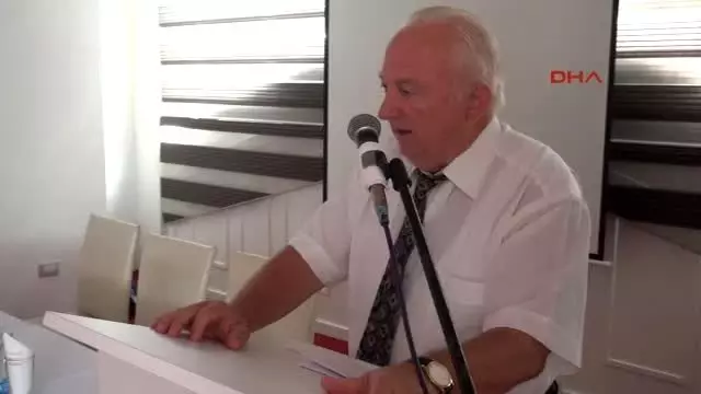 Kosova'da Türk Eğitimcilere Çalıştay Düzenlendi Kosova'da Türk Eğitimcilere Çalıştay Düzenlendi