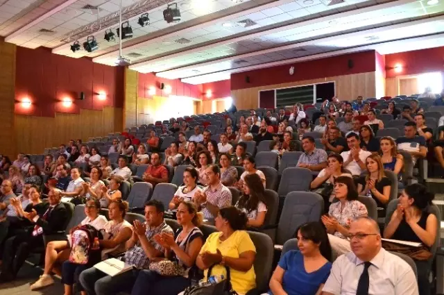 Minik Öğrenciler Ders Başı Yaptı