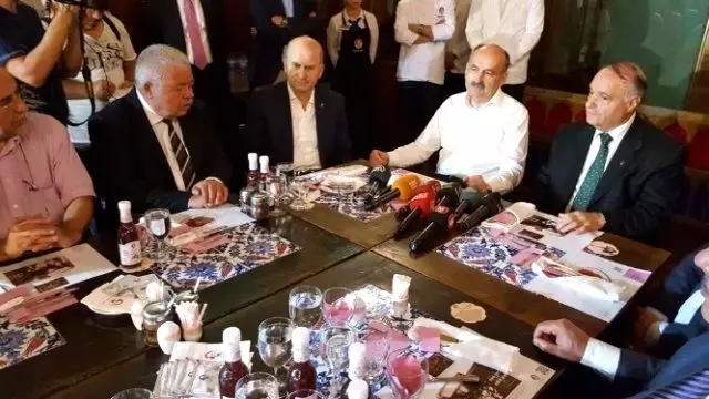 Bakan Müezzinoğlu: Bakan Müezzinoğlu: