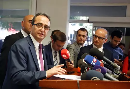 CHP Aday Listesini Sundu, Listede 3 Milletvekili Değişti CHP Aday Listesini Sundu, Listede 3 Milletvekili Değişti