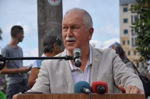 Giresun Belediyesi'nden Emniyet Müdürlüğü'ne Motorsiklet Hediyesi
