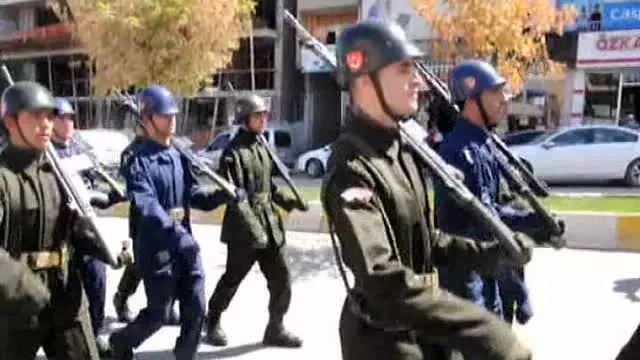 Gaziler Günü - Törende Fenalaşan 85 Yaşındaki Kore Gazisi - Muş/hakkari/ Gaziler Günü - Törende Fenalaşan 85 Yaşındaki Kore Gazisi - Muş/hakkari/