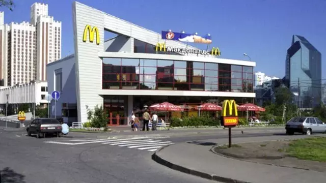 Üzerine Kahve Dökülen Kız Çocuğu Mcdonald�s�tan 5 Bin Dolar Tazminat