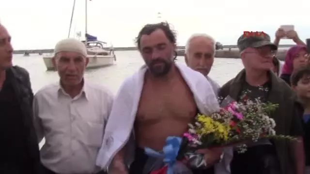 Gökçeada - Rekortmen Yüzücü Şehitler Anısına Kabatepe'den Gökçeada'ya Yüzdü