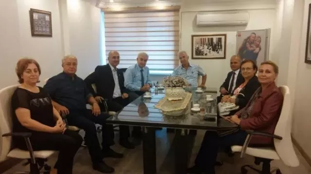 CHP Milletvekili Adayları Ziyaretlerini Sürdürüyor CHP Milletvekili Adayları Ziyaretlerini Sürdürüyor