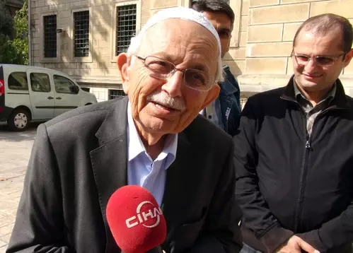Gazeteci İsmail Er'in Babası Son Yolculuğuna Uğurlandı