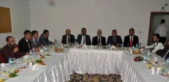 Sadır Durmaz: Durmaz: PKK ile Dolmahçe'de Anlaşanlar, MHP'nin 4 İlkesini Kabul Etmemiştir Sadır Durmaz: Durmaz: PKK ile Dolmahçe'de Anlaşanlar, MHP'nin 4 İlkesini Kabul Etmemiştir