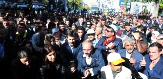 Ankara'daki Bombalı Saldırıya Van'da Protesto