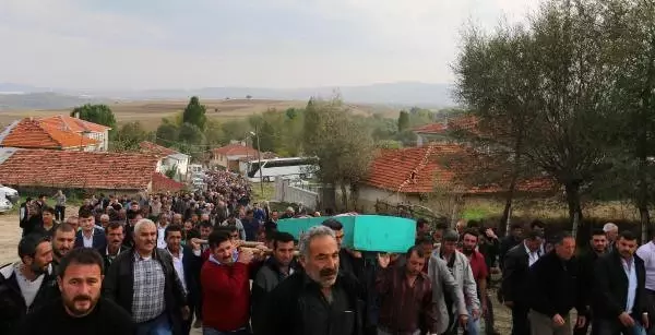 Ankaralı Namık' Çankırı'da Toprağa Verildi Ankaralı Namık' Çankırı'da Toprağa Verildi