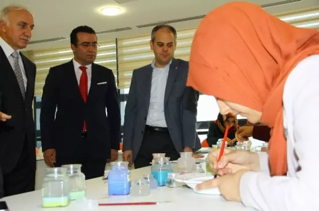 Bakan Kılıç, Atakum Gençlik Merkezi'ni Açtı