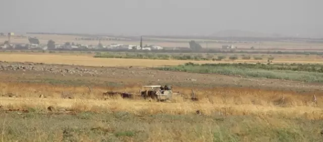 Işid'e Katılmak Üzere Suriye'ye Gitmeye Çalışan 9 Kişi Yakalandı Işid'e Katılmak Üzere Suriye'ye Gitmeye Çalışan 9 Kişi Yakalandı