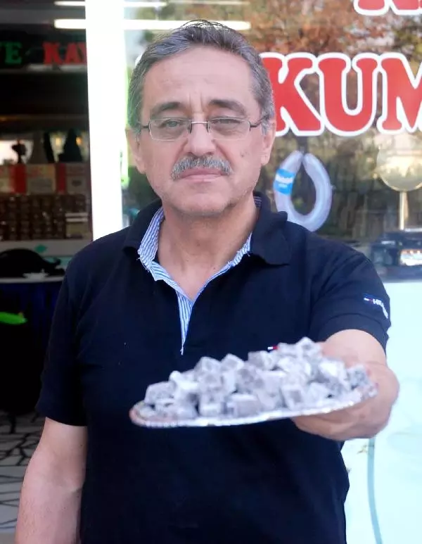 Beş Asırlık Şifalı Aşure Lokum Oldu