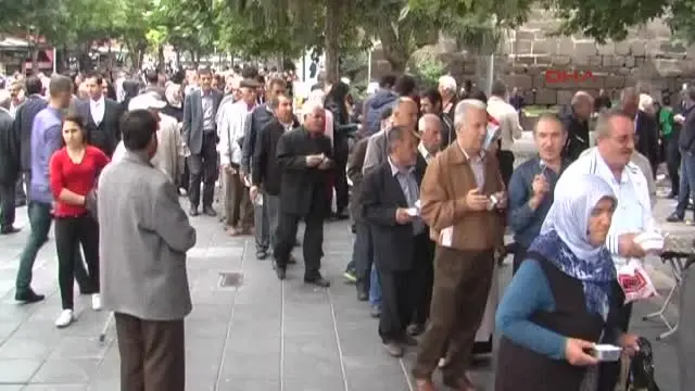 Kayseri Mhp?den Cuma Sorası Bin Kişilik Aşure İkramı Kayseri Mhp?den Cuma Sorası Bin Kişilik Aşure İkramı