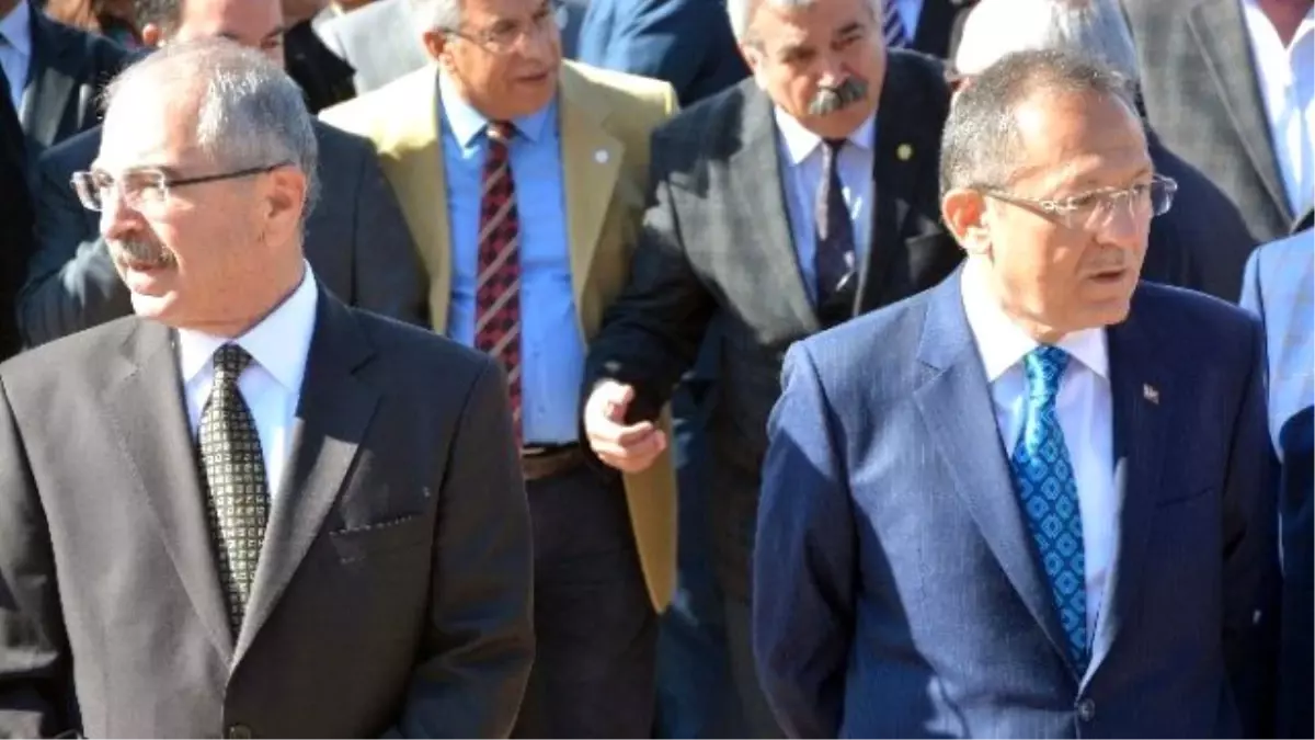 29 Ekim Töreninde Küslük İddiası